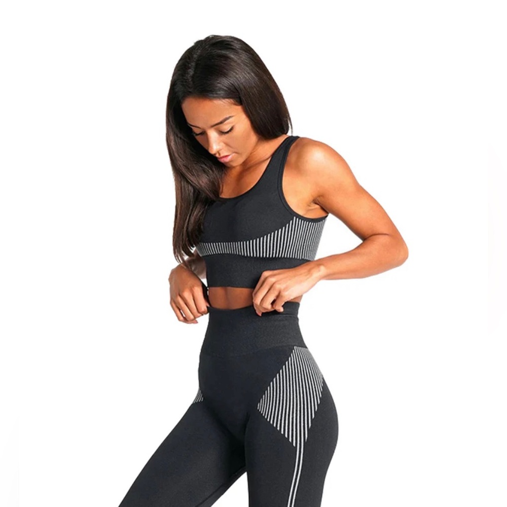 Berlin & Daughter Activewear Set!